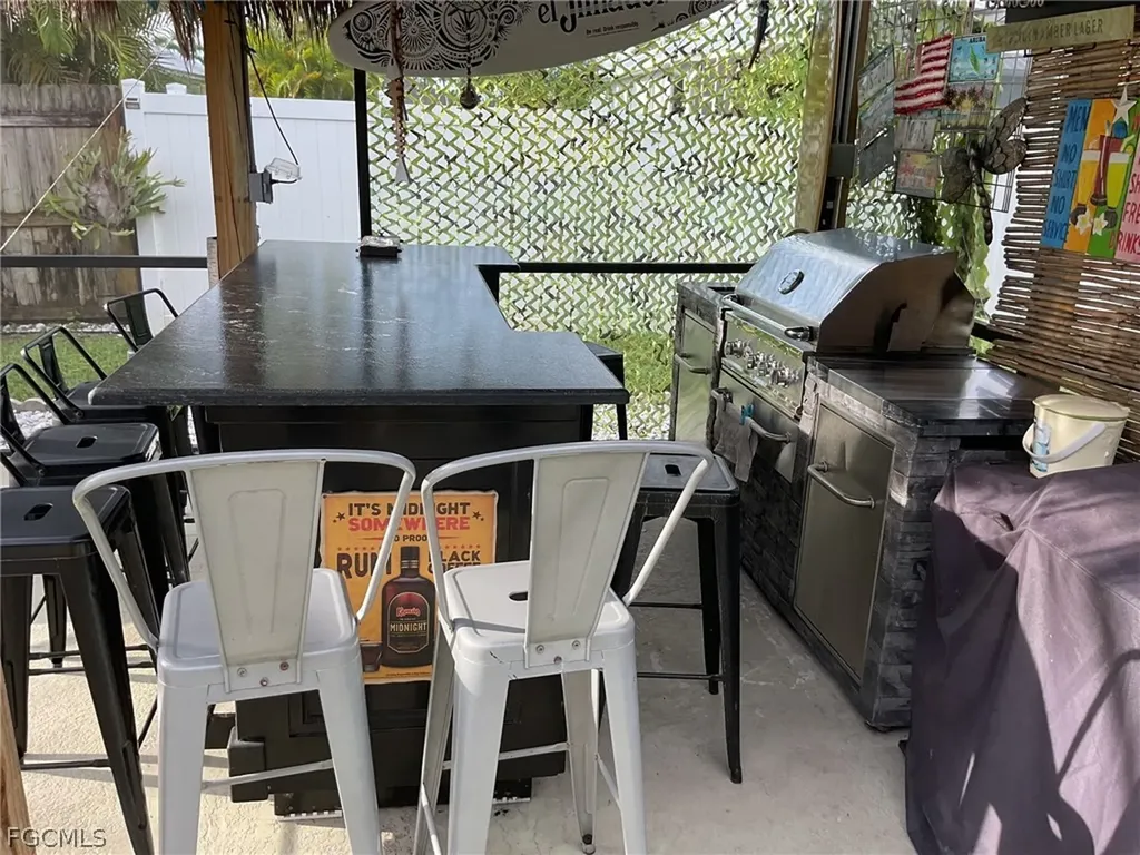 320 SE 28th Terrace Cape Coral FL 33904