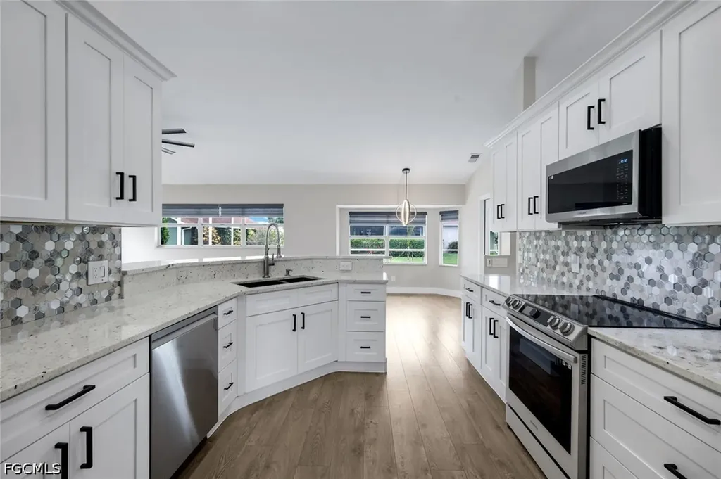 13651 Willow Bridge Drive North Fort Myers FL 33903