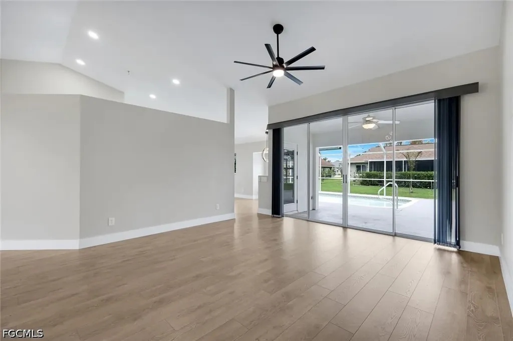 13651 Willow Bridge Drive North Fort Myers FL 33903