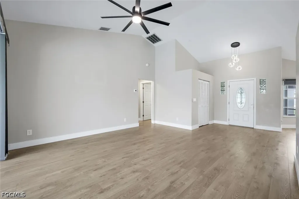 13651 Willow Bridge Drive North Fort Myers FL 33903