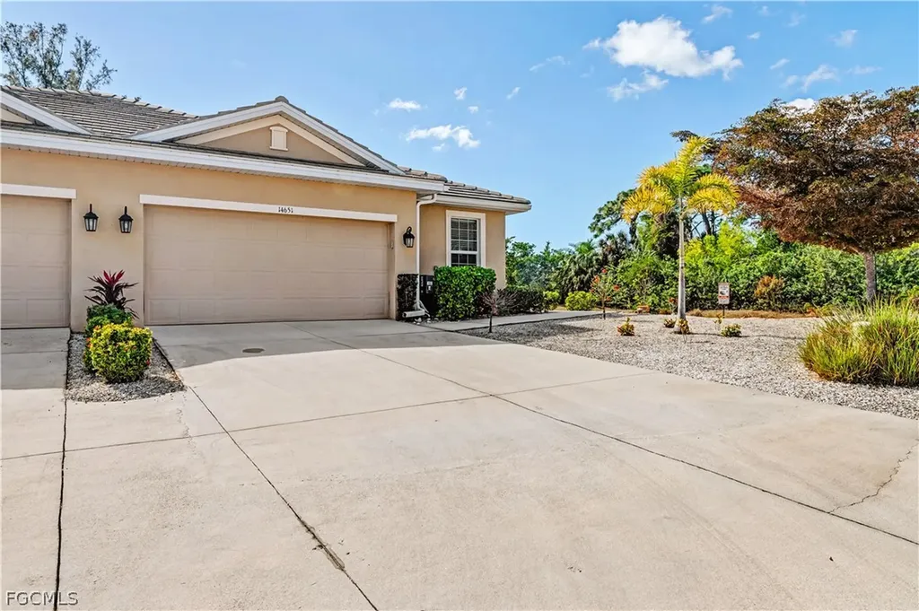 Fort Myers FL, 14651 Abaco Lakes Drive