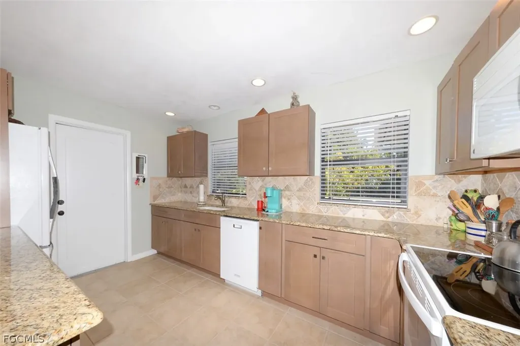 15690 Lake Candlewood Drive Fort Myers FL 33908