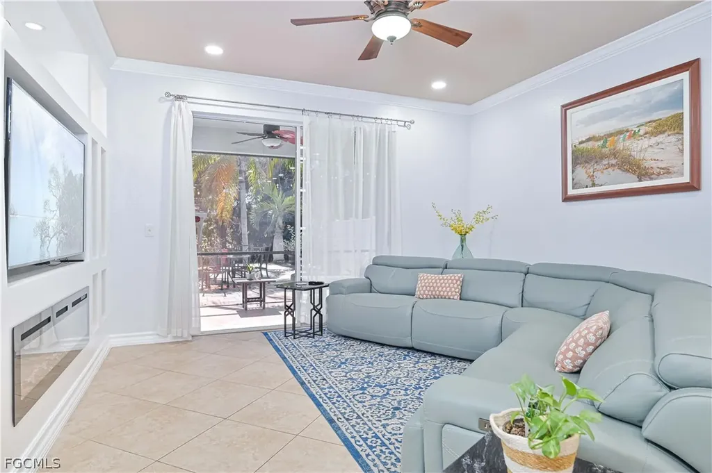 9006 Gladiolus Preserve Circle Fort Myers FL 33908