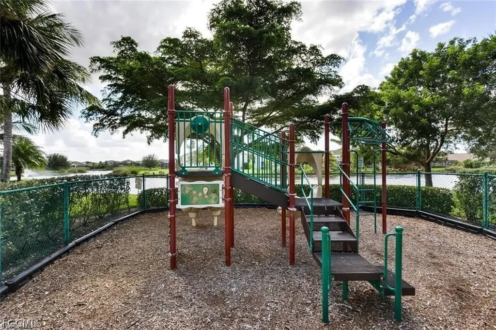 9006 Gladiolus Preserve Circle Fort Myers FL 33908