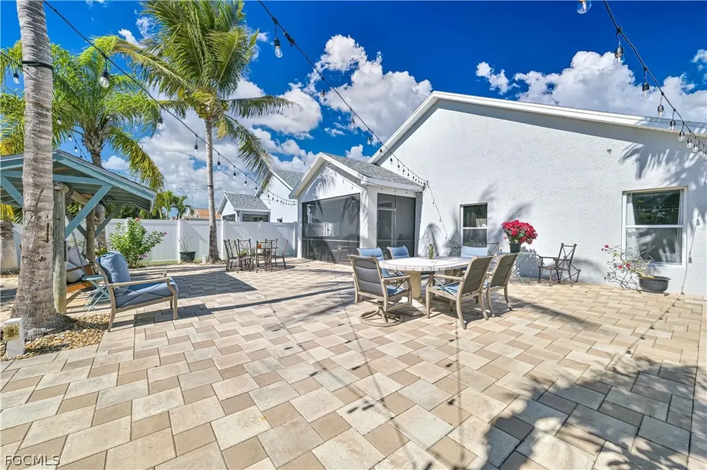9006 Gladiolus Preserve Circle Fort Myers FL 33908