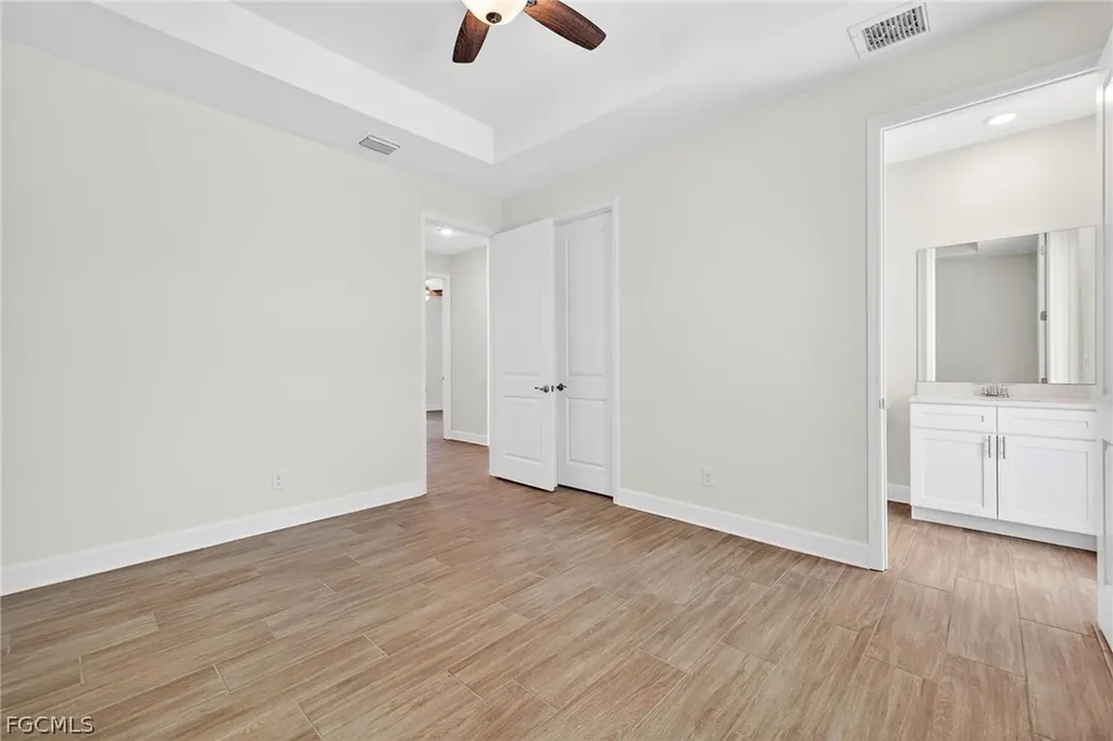1140 SE 33rd Street Cape Coral FL 33904