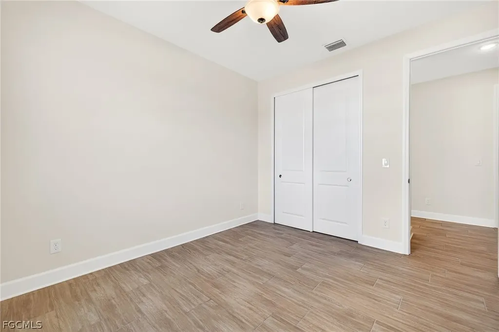 1140 SE 33rd Street Cape Coral FL 33904