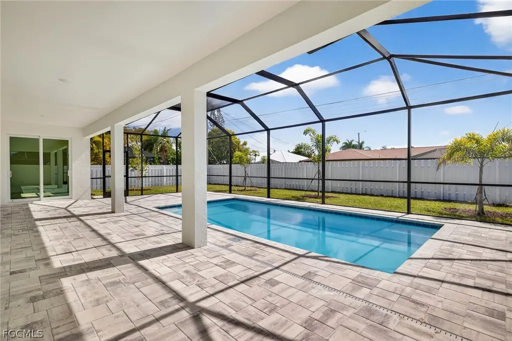 1140 SE 33rd Street Cape Coral FL 33904
