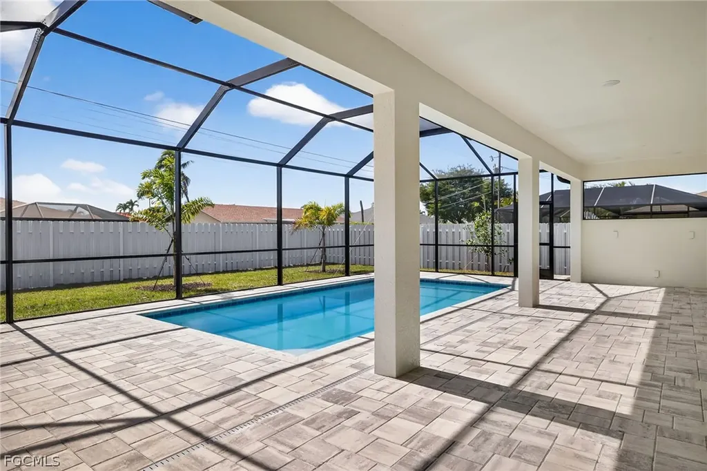 1140 SE 33rd Street Cape Coral FL 33904