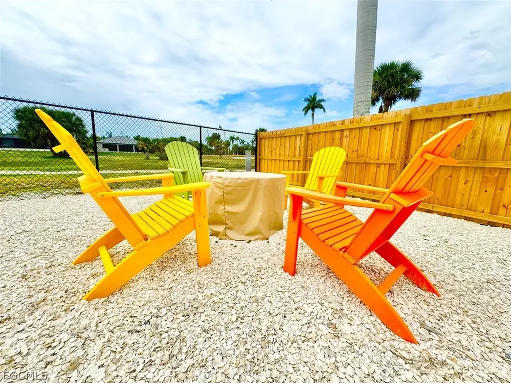 14271 Sandarac Drive Bokeelia FL 33922