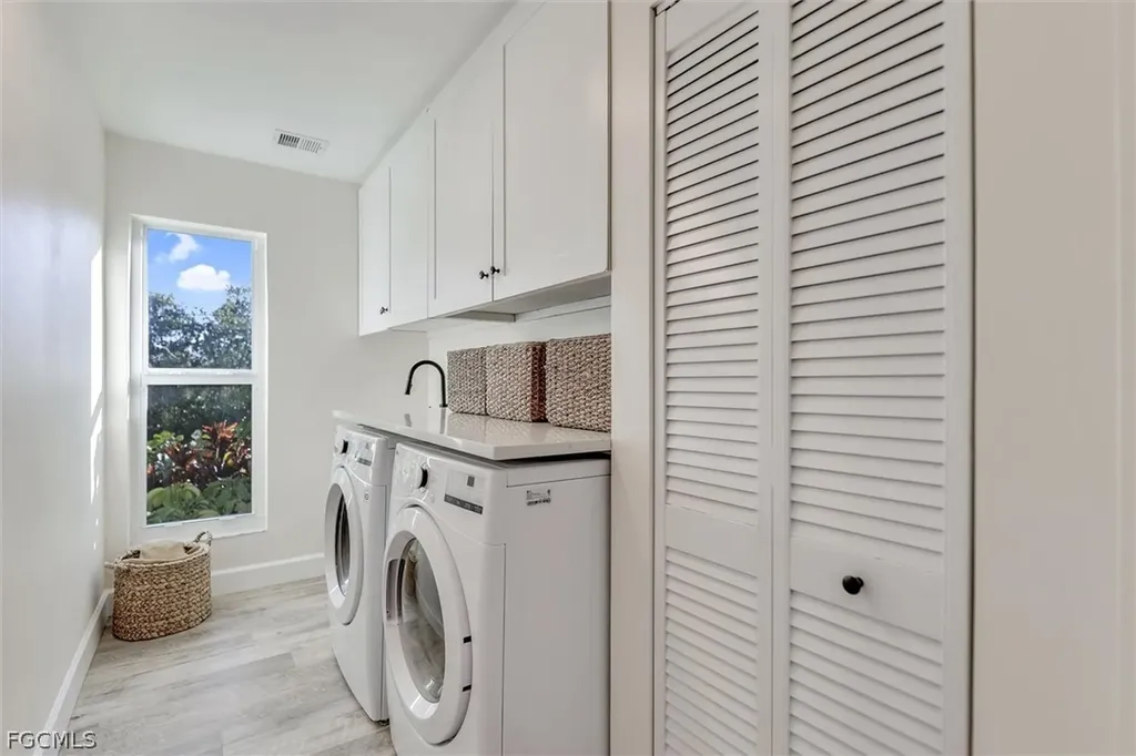 1450 Royal Poinciana Drive Sanibel FL 33957