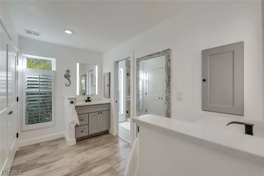 1450 Royal Poinciana Drive Sanibel FL 33957