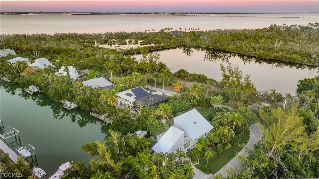 1450 Royal Poinciana Drive Sanibel FL 33957