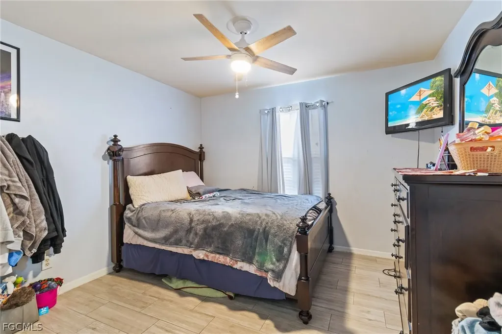 32 Lincoln Avenue Lehigh Acres FL 33936