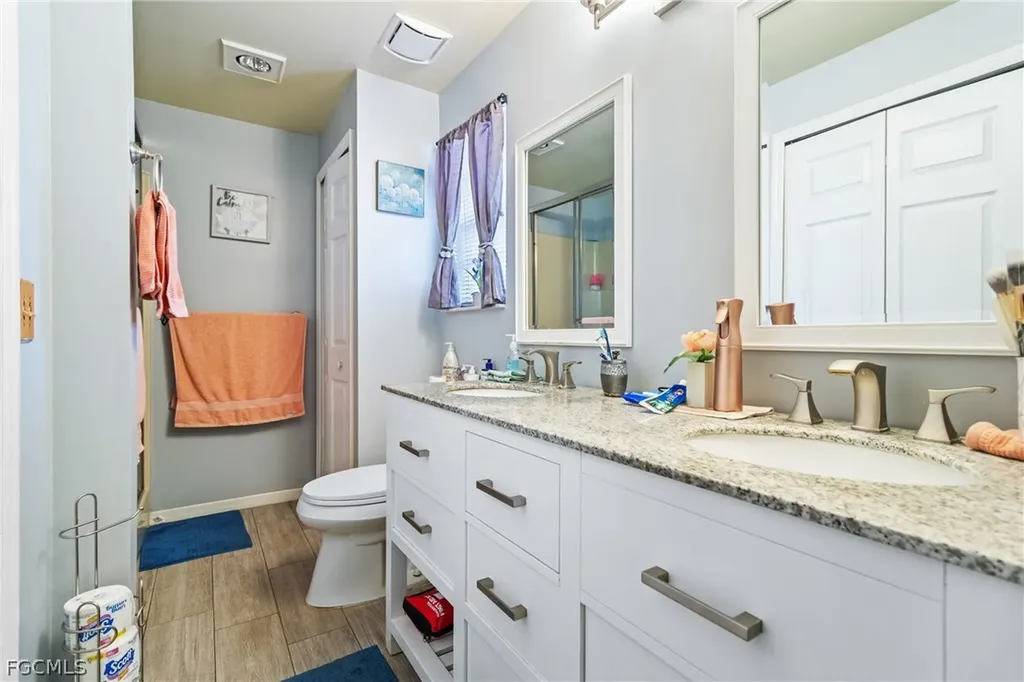 32 Lincoln Avenue Lehigh Acres FL 33936