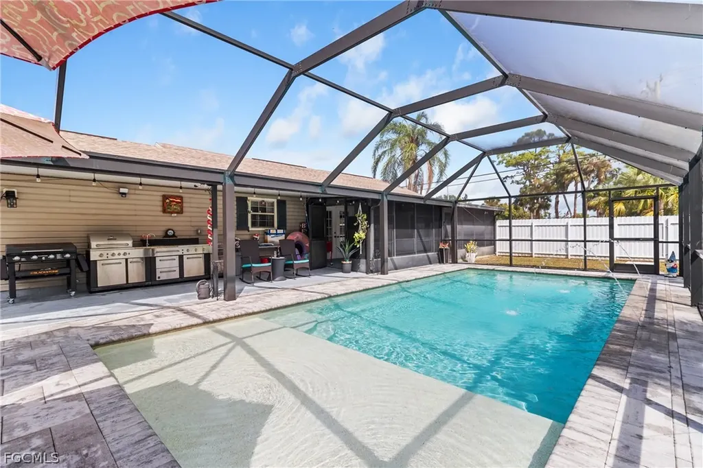 32 Lincoln Avenue Lehigh Acres FL 33936