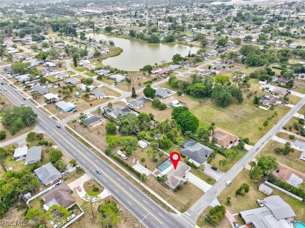 32 Lincoln Avenue Lehigh Acres FL 33936