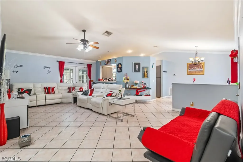 32 Lincoln Avenue Lehigh Acres FL 33936