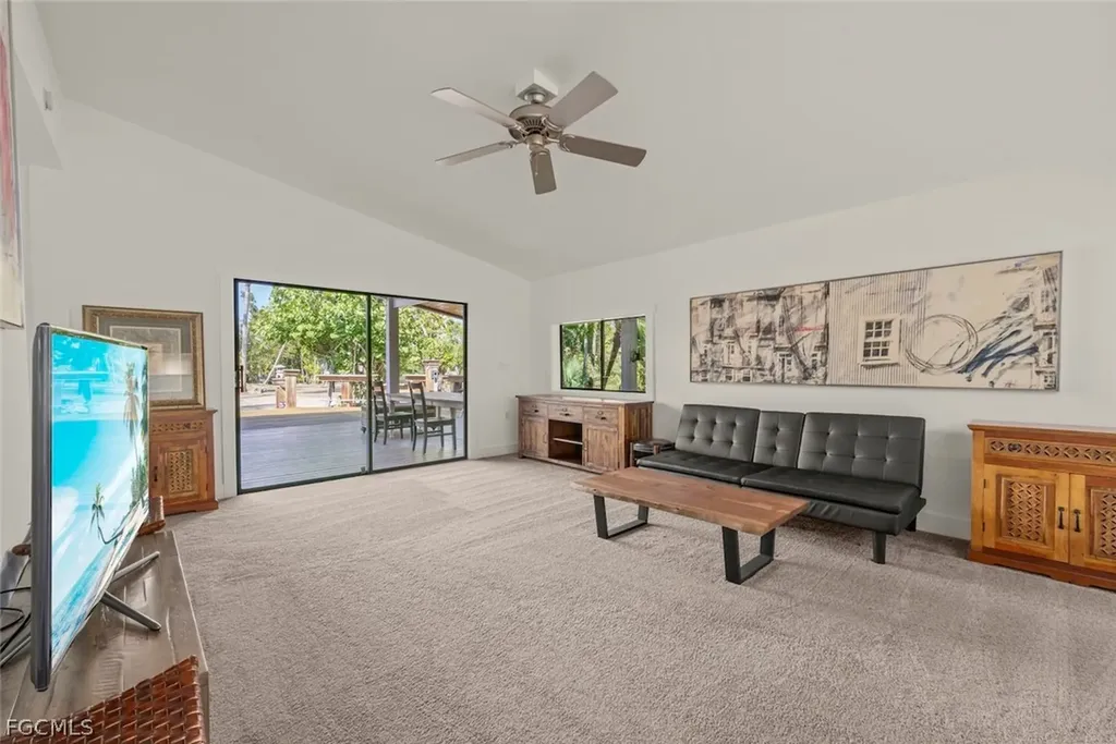 Sanibel FL 33957