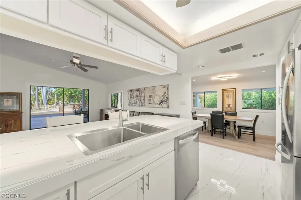 Sanibel FL 33957