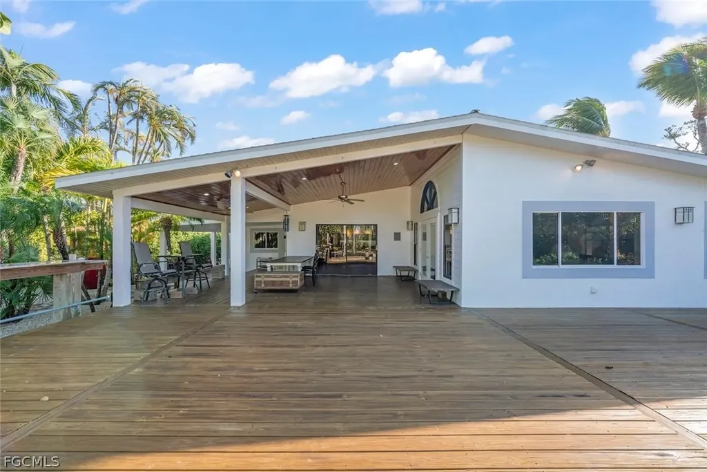 Sanibel FL 33957