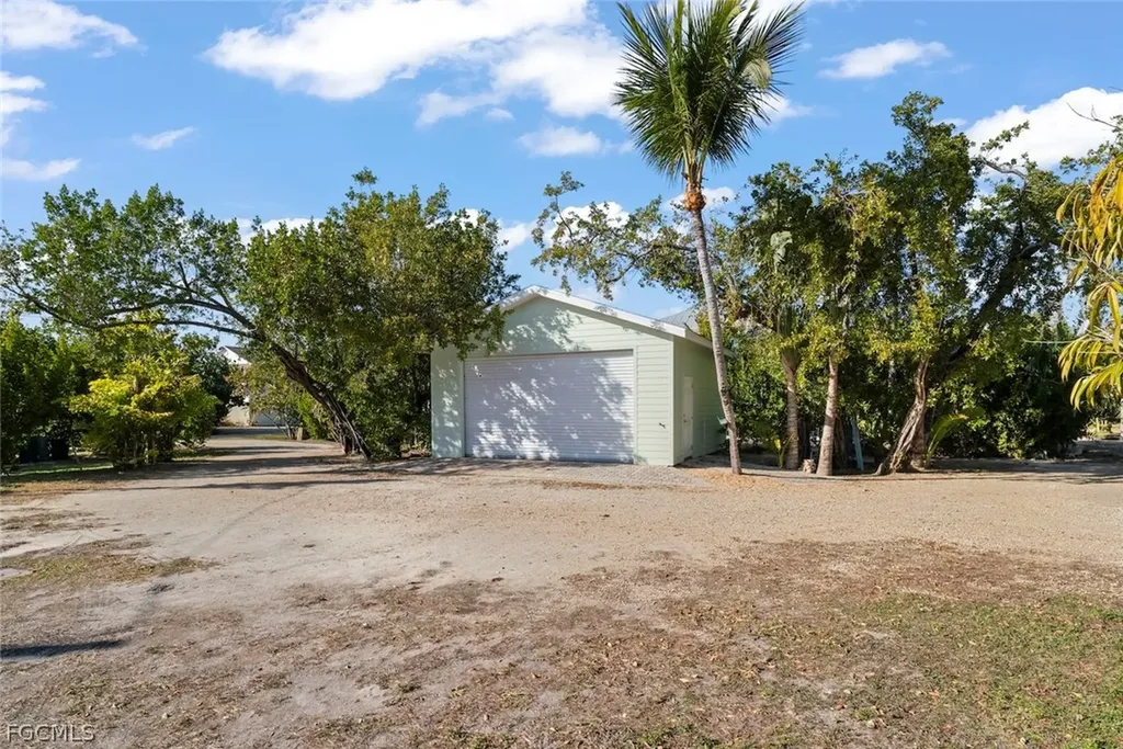 Sanibel FL 33957