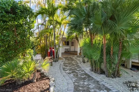 Sanibel FL 33957