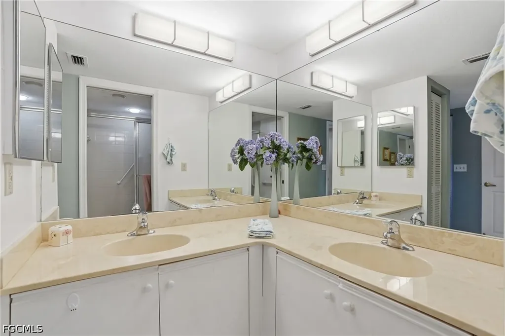 5905 Trailwinds Drive Fort Myers FL 33907
