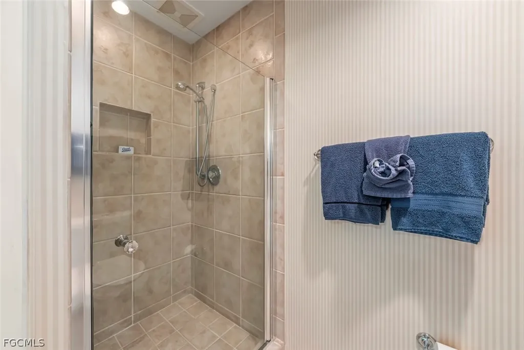 253 Daniel Drive Sanibel FL 33957