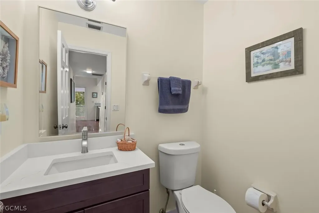 253 Daniel Drive Sanibel FL 33957