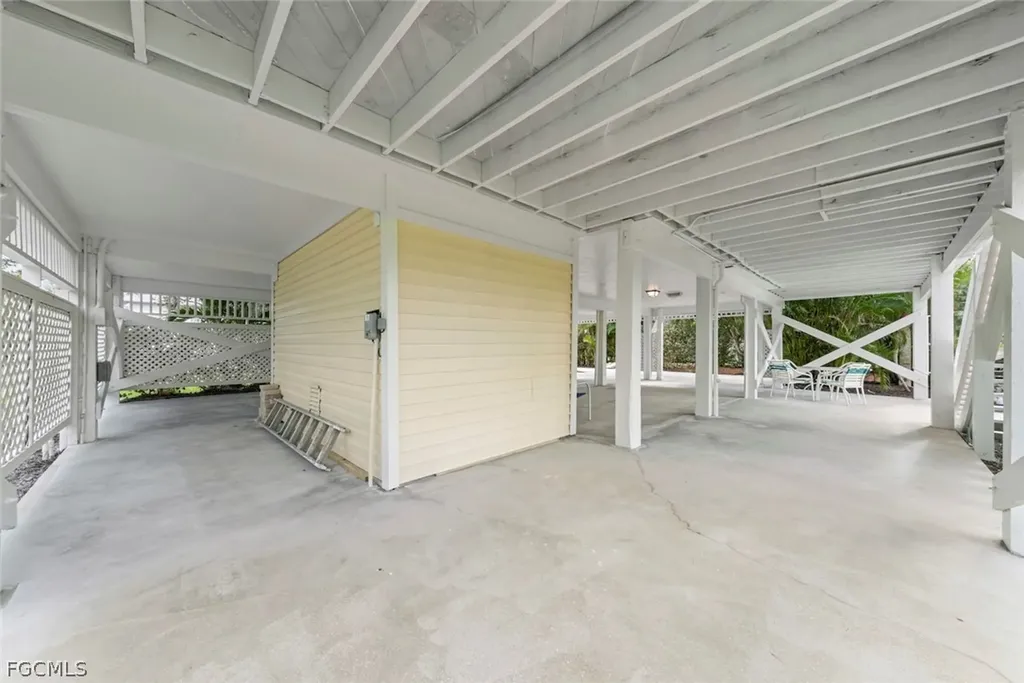 253 Daniel Drive Sanibel FL 33957