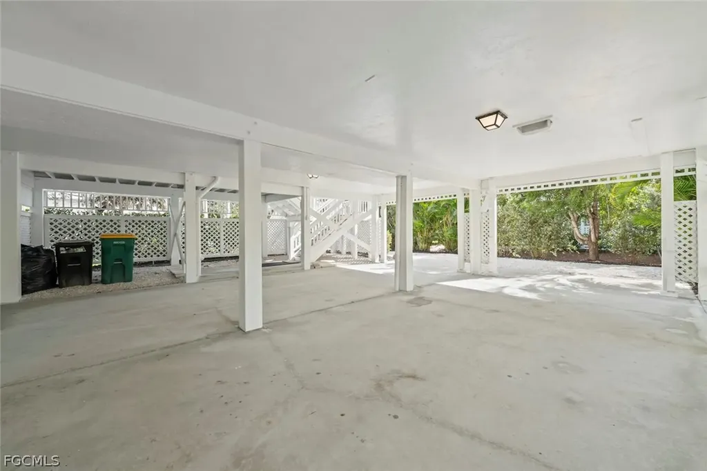 253 Daniel Drive Sanibel FL 33957