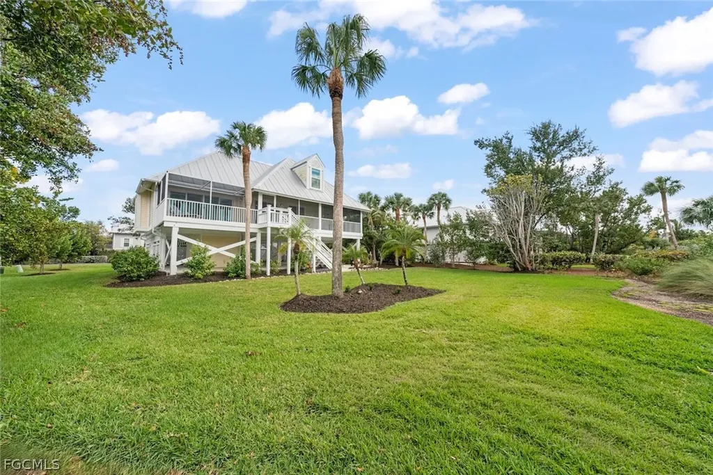 253 Daniel Drive Sanibel FL 33957