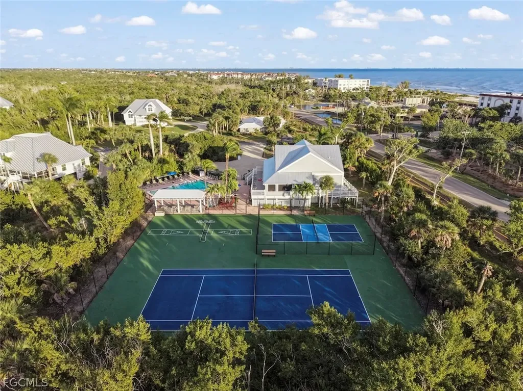 253 Daniel Drive Sanibel FL 33957