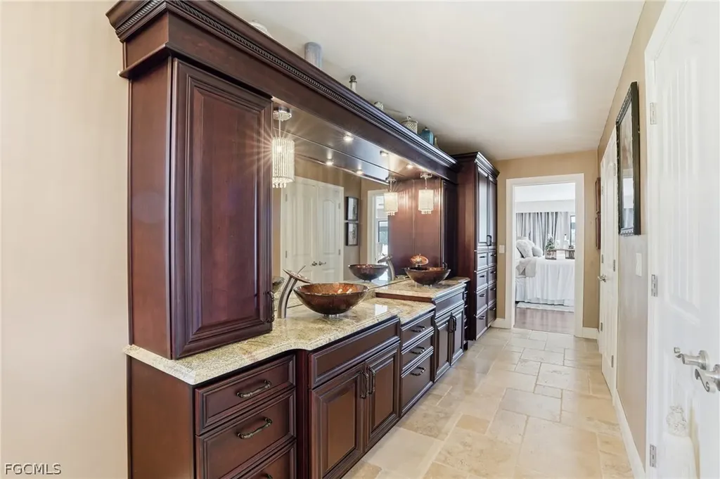 15220 Kilbirnie Drive Fort Myers FL 33912