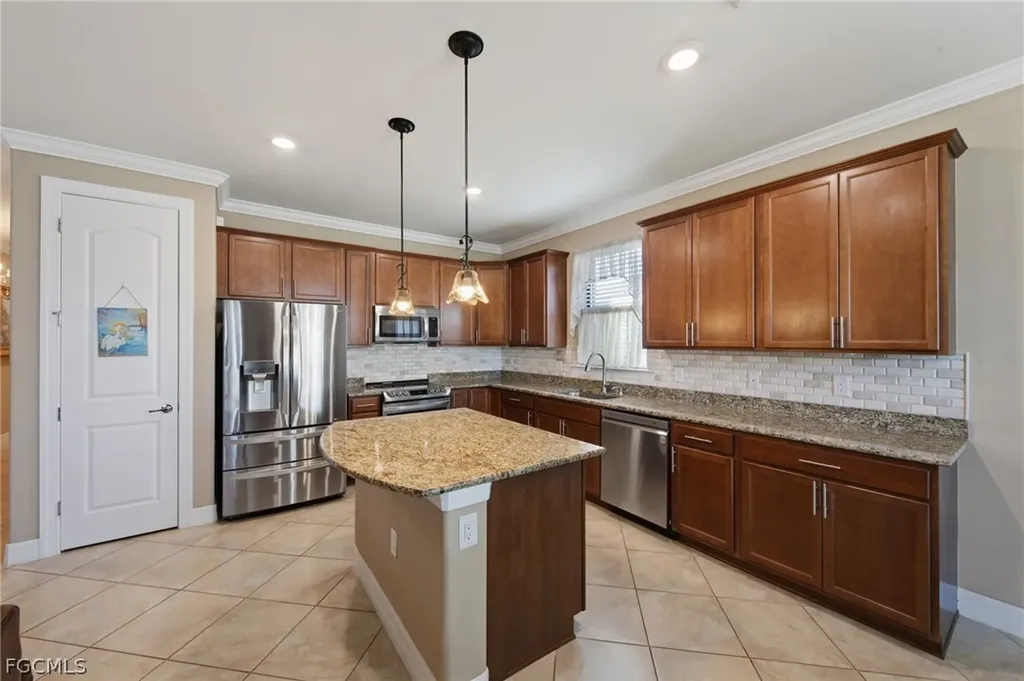 16091 Mistflower Drive Alva FL 33920