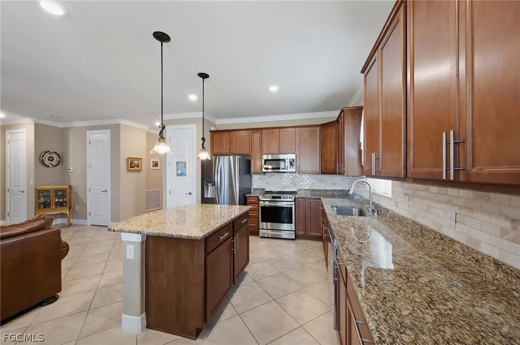 16091 Mistflower Drive Alva FL 33920