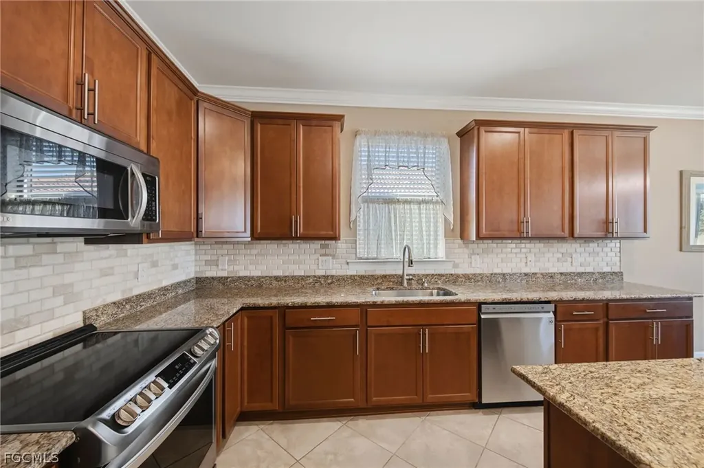 16091 Mistflower Drive Alva FL 33920