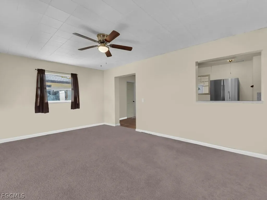 2124 E Gardenia Circle North Fort Myers FL 33917