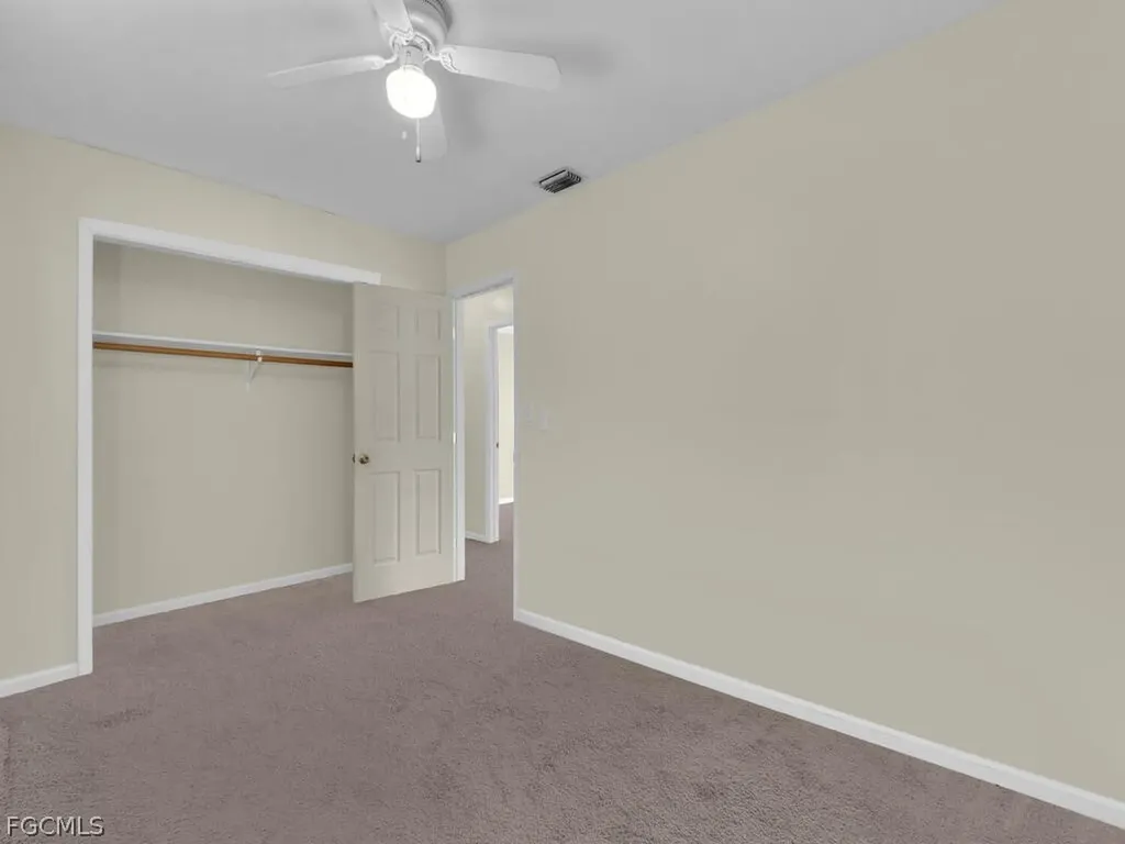 2124 E Gardenia Circle North Fort Myers FL 33917
