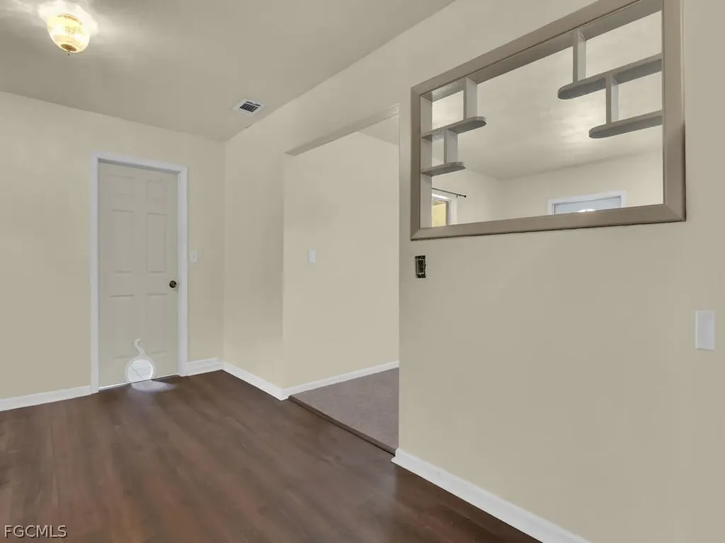 2124 E Gardenia Circle North Fort Myers FL 33917