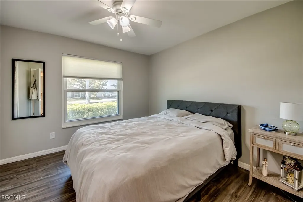 5237 SW 24th Avenue Cape Coral FL 33914