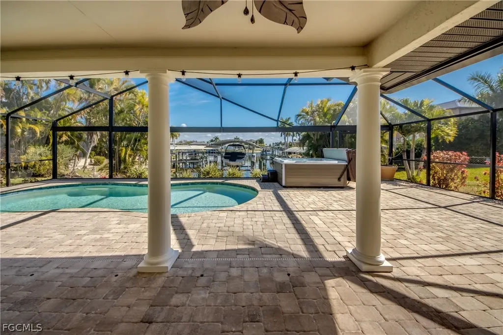 5237 SW 24th Avenue Cape Coral FL 33914