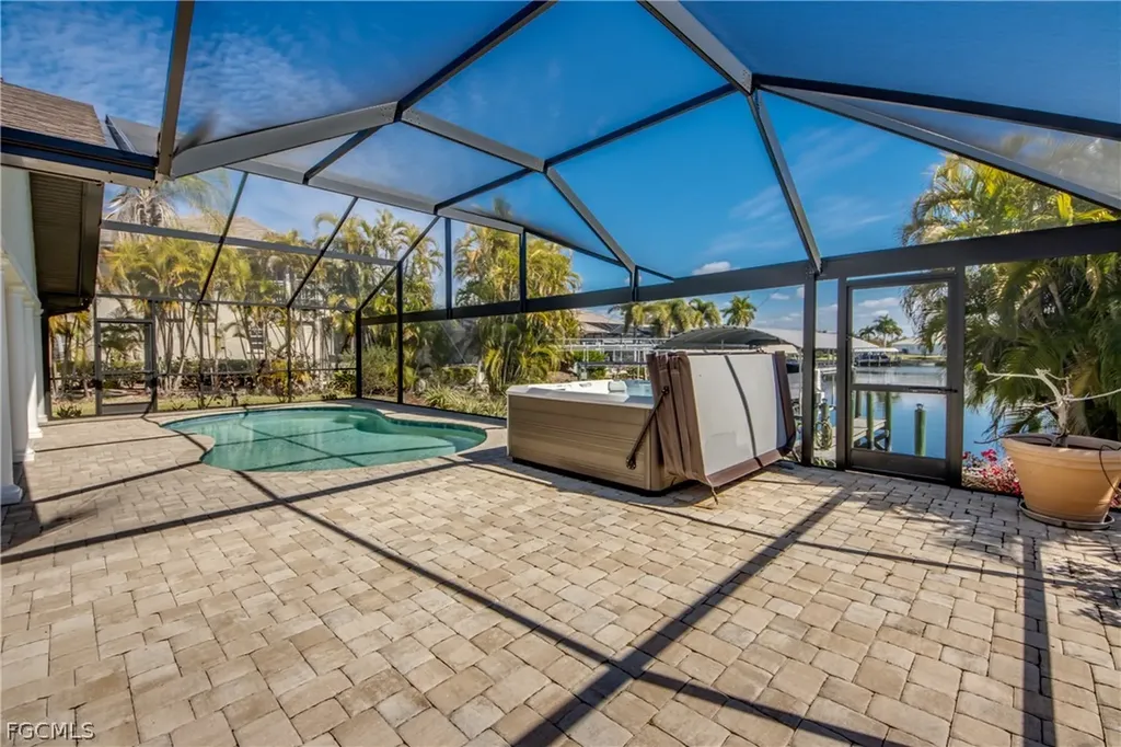5237 SW 24th Avenue Cape Coral FL 33914
