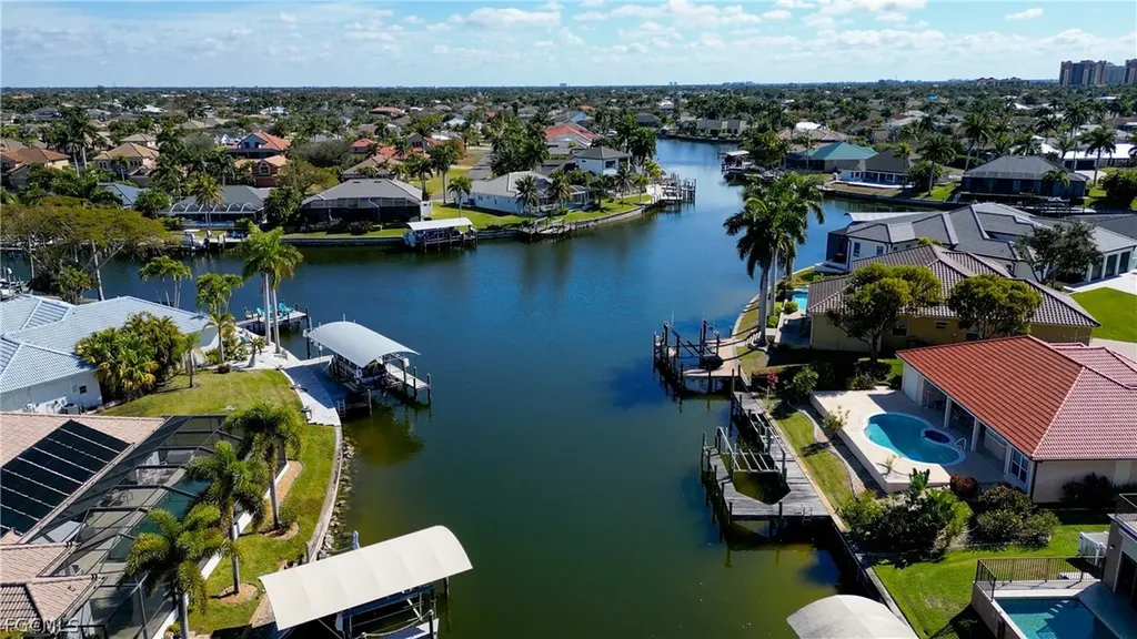 5237 SW 24th Avenue Cape Coral FL 33914