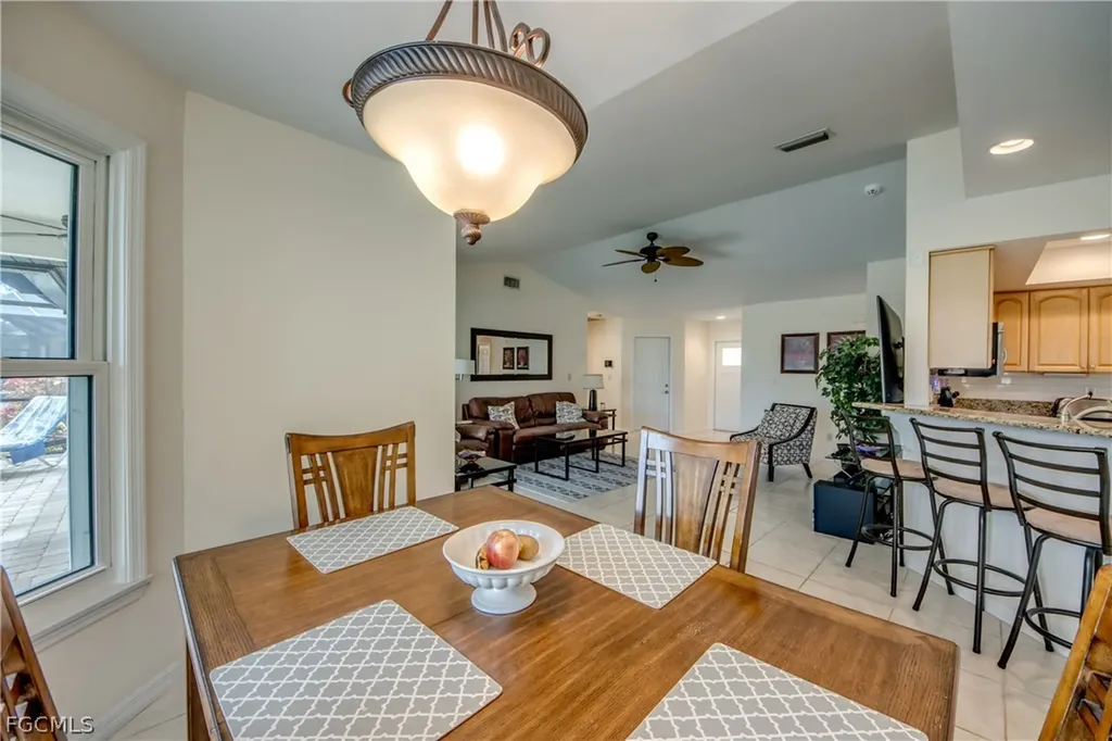 5237 SW 24th Avenue Cape Coral FL 33914