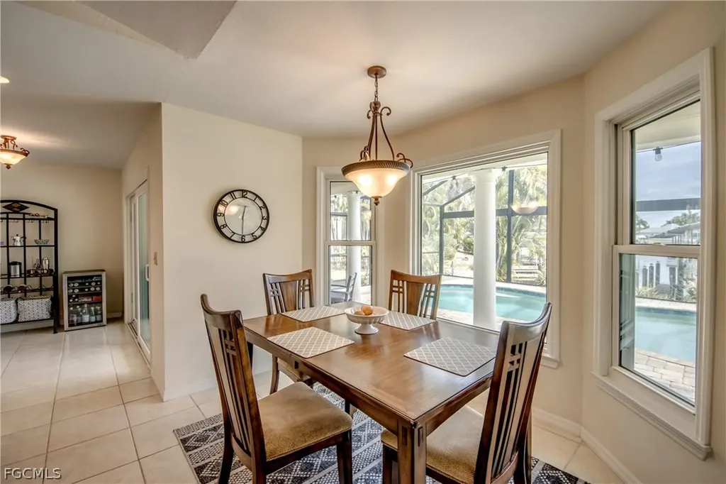5237 SW 24th Avenue Cape Coral FL 33914