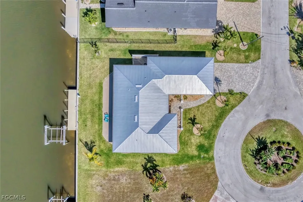 2280 Bayview Road Punta Gorda FL 33950
