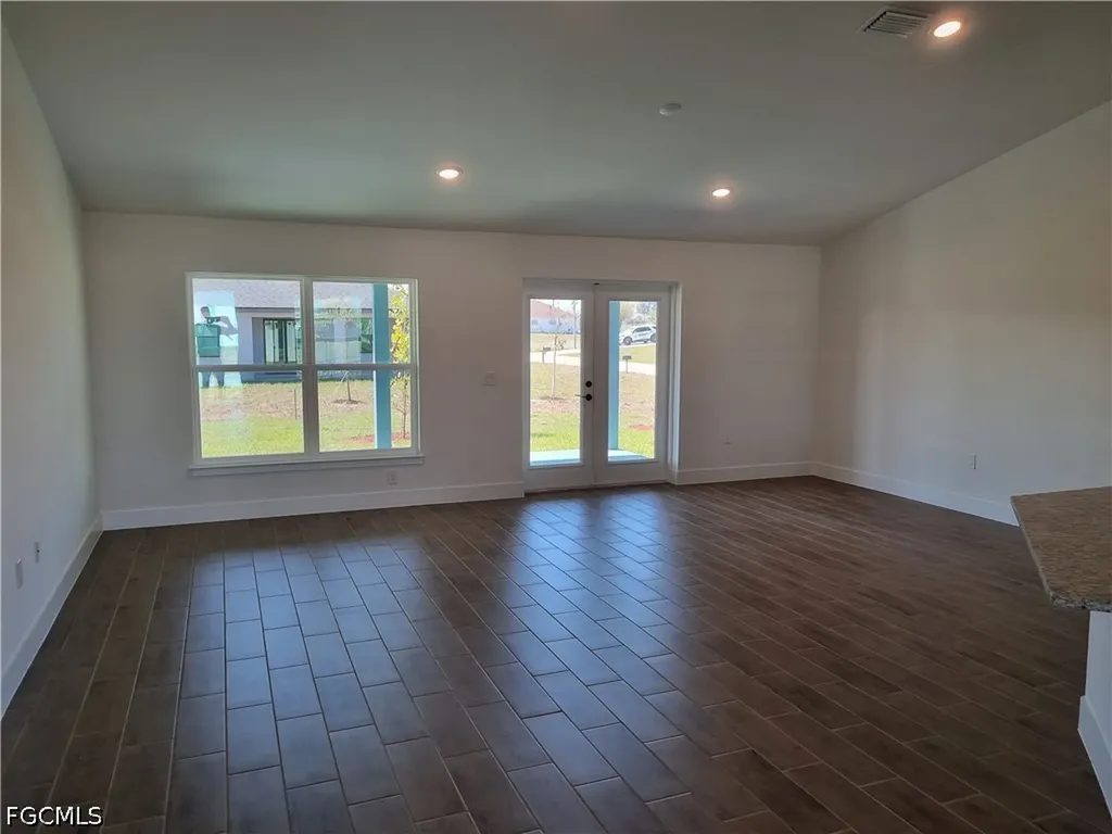 2238 NW 2nd Street Cape Coral FL 33993
