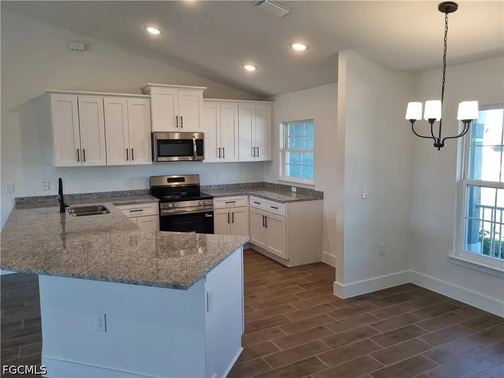 2238 NW 2nd Street Cape Coral FL 33993